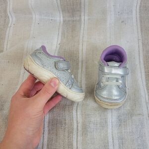 Stride Rite Velcro Slip On Aubrey Sneakers‎ Gray Purple Size Baby Toddler 3